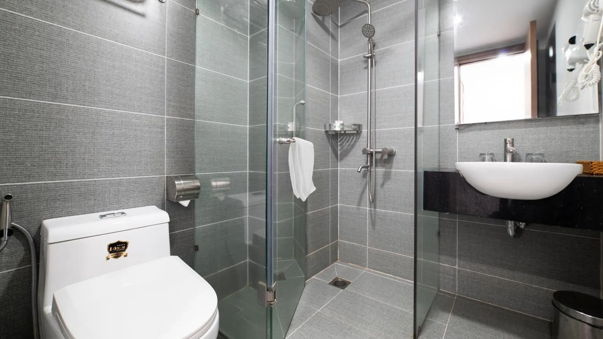 Lejlighedshotel Dolphin Hotel Nha Trang