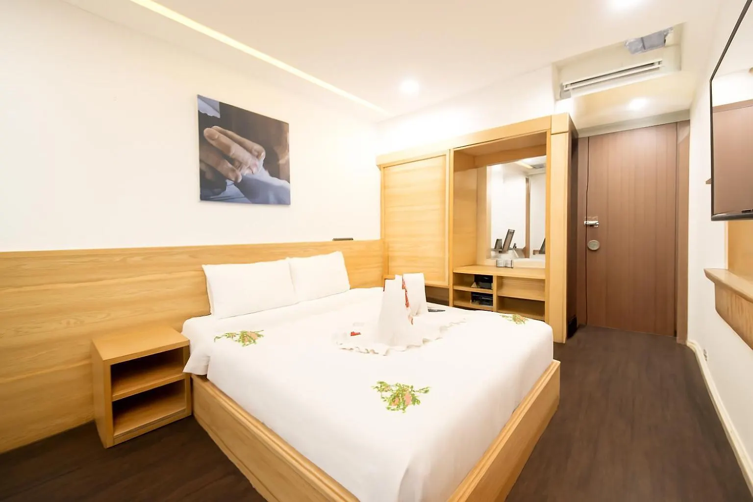 Lejlighedshotel Dolphin Hotel Nha Trang