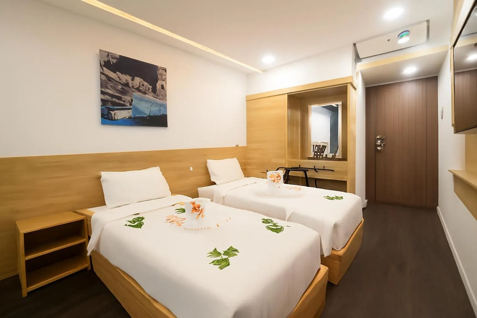 아파트호텔 Dolphin Hotel 나트랑