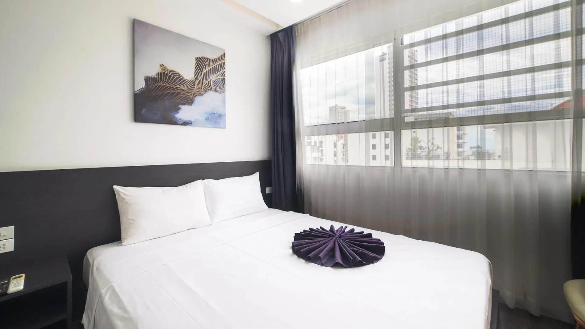 아파트호텔 Dolphin Hotel 나트랑 베트남